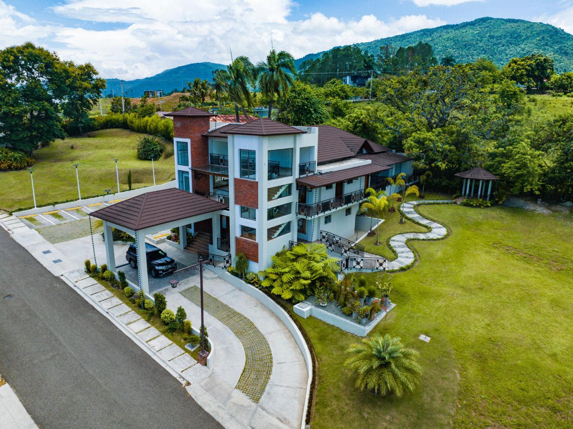 Vista Del Campo Country Club & Villas Jarabacoa Exterior photo