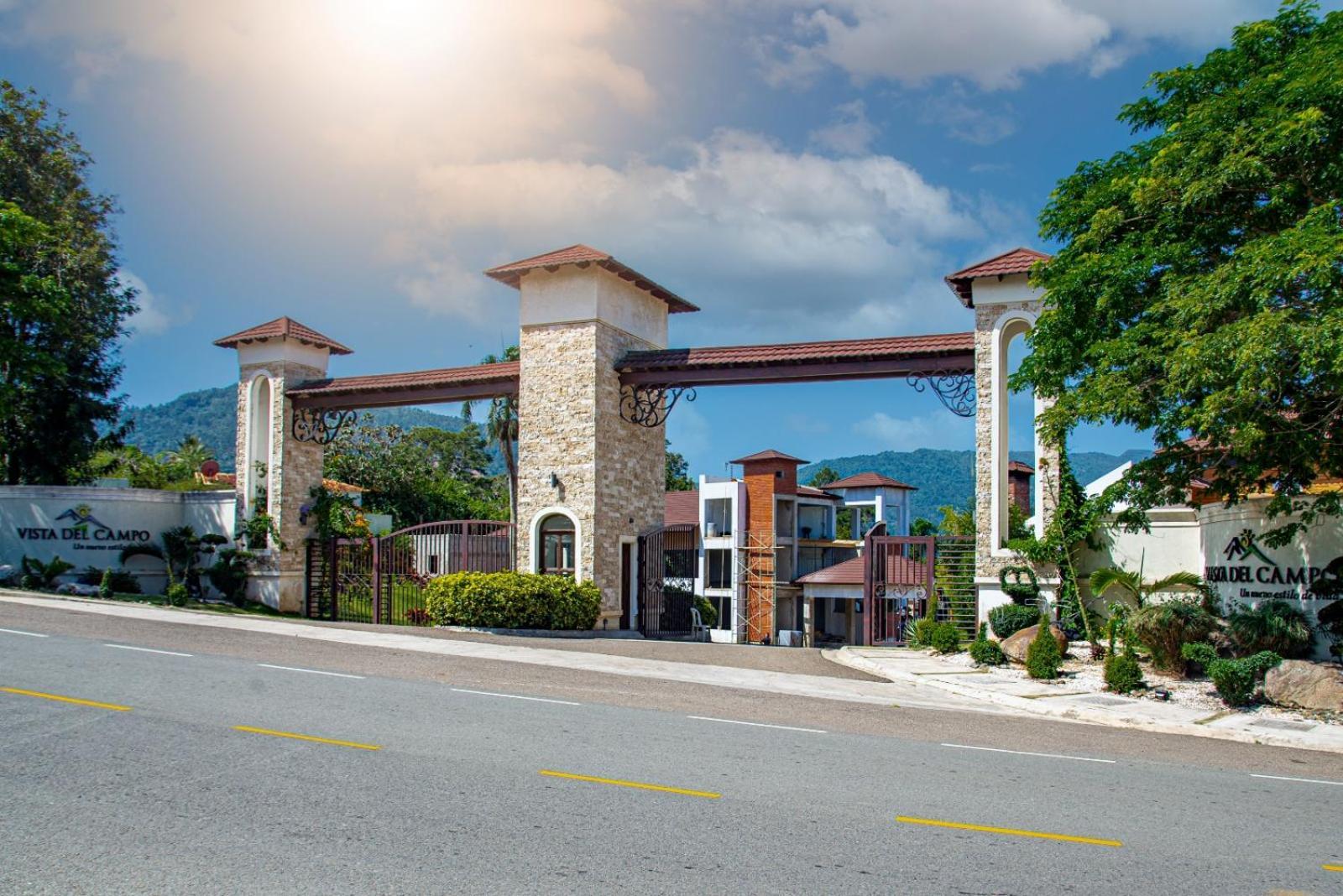 Vista Del Campo Country Club & Villas Jarabacoa Exterior photo